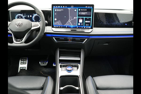 Volkswagen Tiguan 1.5 eHybrid R-Line Edition PHEV 272pk | Trekhaak Af Fabriek | Panodak | Head Up | Adaptive Cruise | Lederen Sportstoelen Massage & Ventilatie & Memory | 360 Camera | IQ Light | Harman / Kardon | Stuur Verwarmd | Keyless | Blis |  Plug In Hybrid |