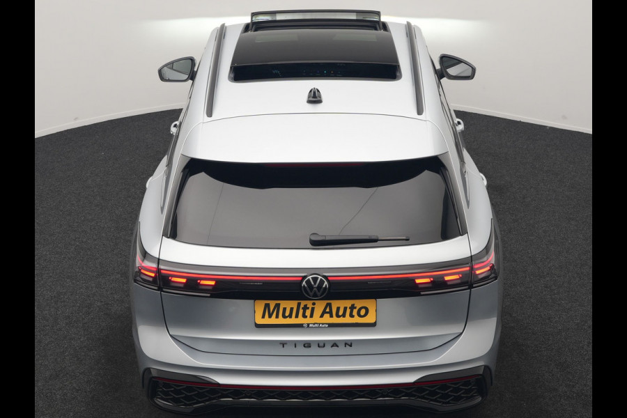Volkswagen Tiguan 1.5 eHybrid R-Line Edition PHEV 272pk | Trekhaak Af Fabriek | Panodak | Head Up | Adaptive Cruise | Lederen Sportstoelen Massage & Ventilatie & Memory | 360 Camera | IQ Light | Harman / Kardon | Stuur Verwarmd | Keyless | Blis |  Plug In Hybrid |