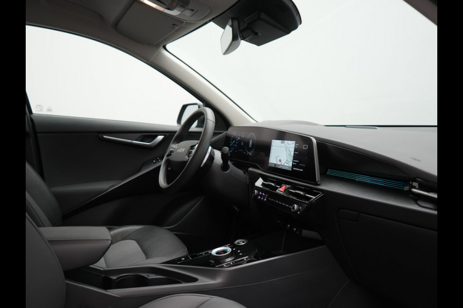 Kia Niro 1.6 GDi DynamicLine PHEV 182pk Dealer O.H | Adaptive Cruise | Camera | Lederen Sportstoelen & Stuurverwarming | Keyless | Apple Carplay | Pilot Assist | BLIS | Virtual | Navigatie | DAB | 16"L.M | Plug In Hybrid |
