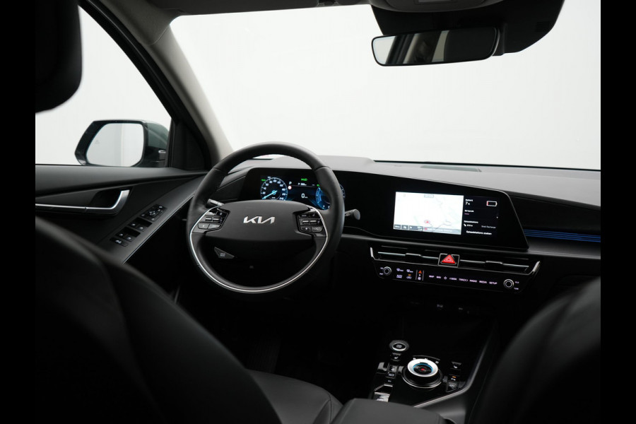 Kia Niro 1.6 GDi DynamicLine PHEV 182pk Dealer O.H | Adaptive Cruise | Camera | Lederen Sportstoelen & Stuurverwarming | Keyless | Apple Carplay | Pilot Assist | BLIS | Virtual | Navigatie | DAB | 16"L.M | Plug In Hybrid |