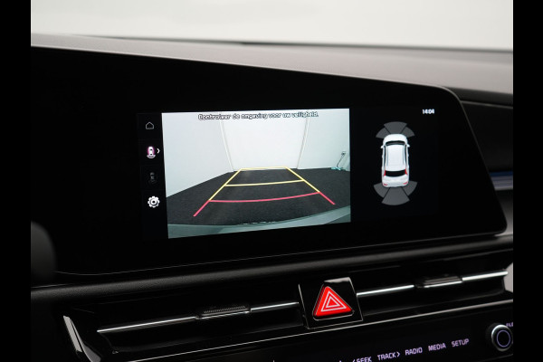 Kia Niro 1.6 GDi DynamicLine PHEV 182pk Dealer O.H | Adaptive Cruise | Camera | Lederen Sportstoelen & Stuurverwarming | Keyless | Apple Carplay | Pilot Assist | BLIS | Virtual | Navigatie | DAB | 16"L.M | Plug In Hybrid |