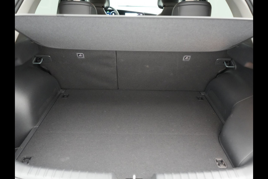 Kia Niro 1.6 GDi DynamicLine PHEV 182pk Dealer O.H | Adaptive Cruise | Camera | Lederen Sportstoelen & Stuurverwarming | Keyless | Apple Carplay | Pilot Assist | BLIS | Virtual | Navigatie | DAB | 16"L.M | Plug In Hybrid |
