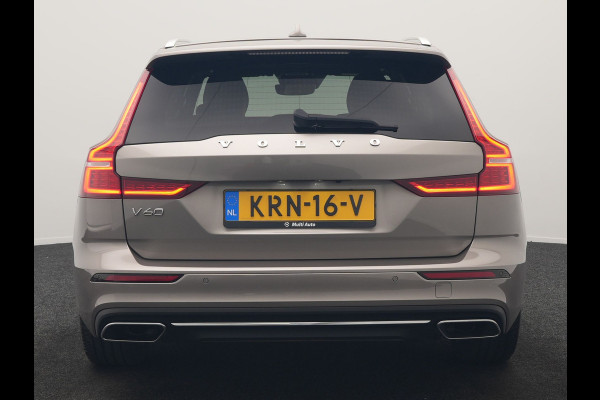 Volvo V60 T6 Recharge AWD Inscription PHEV 340pk Dealer O.H | Trekhaak Af Fabriek | Adaptive Cruise | 360 Camera | Head Up | Lederen Sportstoelen Memory & Verkoeling | Keyless | Apple Carplay | Stoel & Stuurverwarming | Virtual | Navigatie | DAB | 18"L.M | Plug In Hybrid |