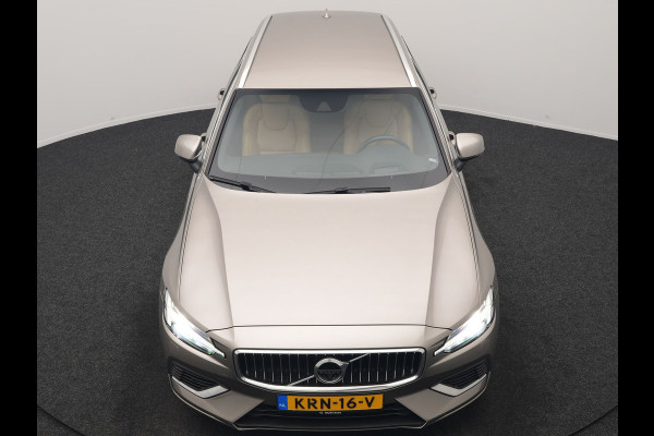 Volvo V60 T6 Recharge AWD Inscription PHEV 340pk Dealer O.H | Trekhaak Af Fabriek | Adaptive Cruise | 360 Camera | Head Up | Lederen Sportstoelen Memory & Verkoeling | Keyless | Apple Carplay | Stoel & Stuurverwarming | Virtual | Navigatie | DAB | 18"L.M | Plug In Hybrid |