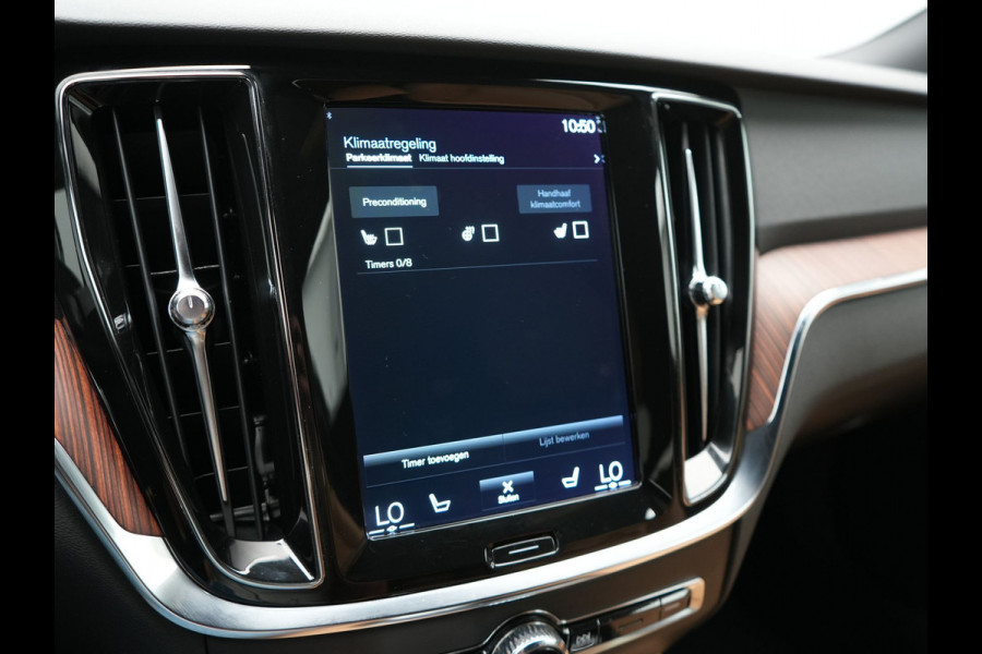 Volvo V60 T6 Recharge AWD Inscription PHEV 340pk Dealer O.H | Trekhaak Af Fabriek | Adaptive Cruise | 360 Camera | Head Up | Lederen Sportstoelen Memory & Verkoeling | Keyless | Apple Carplay | Stoel & Stuurverwarming | Virtual | Navigatie | DAB | 18"L.M | Plug In Hybrid |