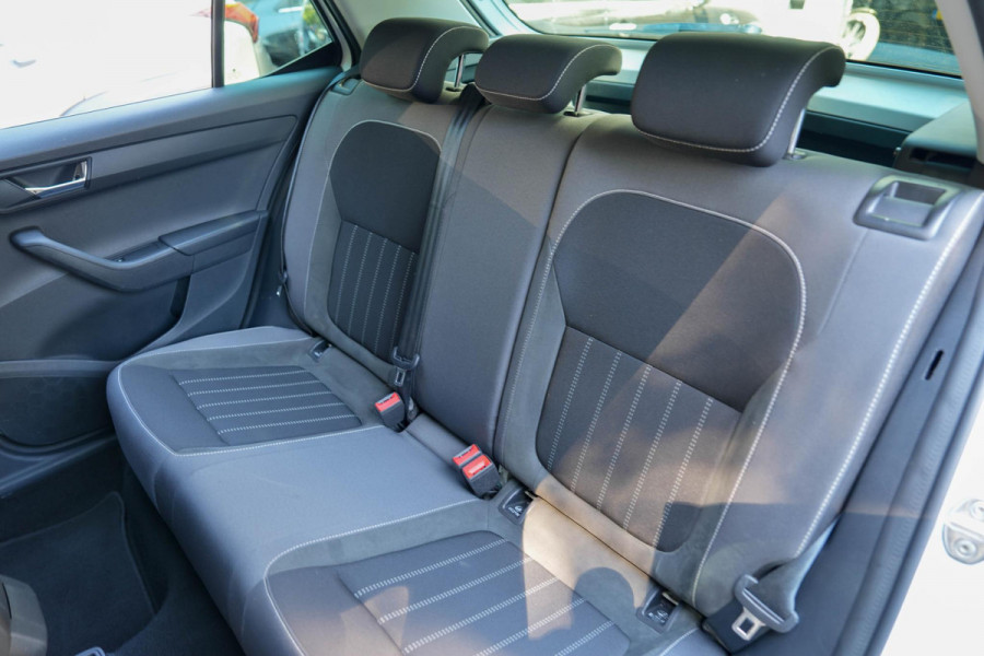 Škoda Fabia 1.0 TSI Ambition | Automaat | Camera | Carplay | Stoelverwarming | Climate