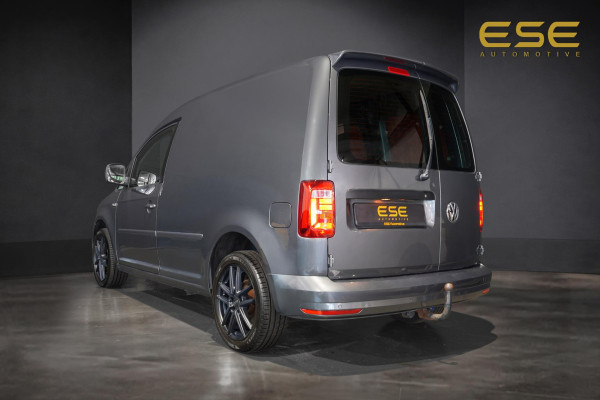 Volkswagen Caddy 2.0 TDI L1H1 BMT Highline Automaat | Leder | Navigatie | Trekhaak