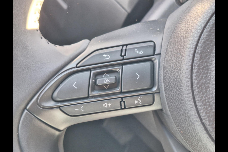 Toyota Aygo X 1.5 Hybrid Pulse Plus | Lavender, Bi-Tone, Stoelverwarming, Climate control, Startknop, LED, 17 inch