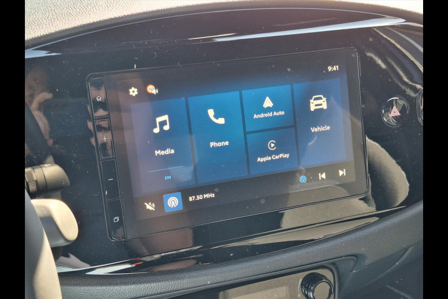 Toyota Aygo X 1.5 Hybrid Pulse Plus | Lavender, Bi-Tone, Stoelverwarming, Climate control, Startknop, LED, 17 inch