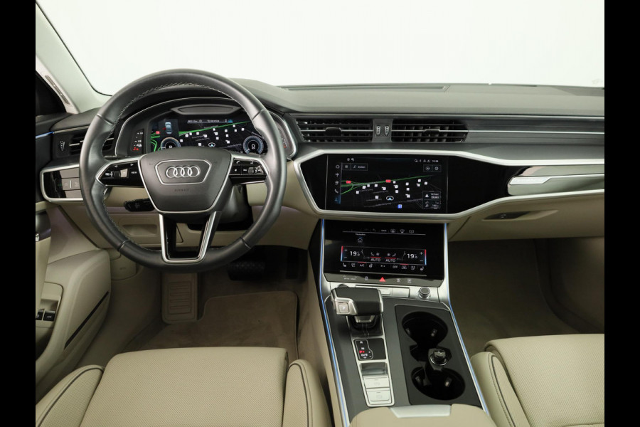 Audi A6 Limousine 50 TFSI e quattro Advanced edition 299pk | Private lease vanaf €908 | Panoramadak | Head Up display | B&O Audio  | Elektrisch verstelbare voorstoelen met geheugen