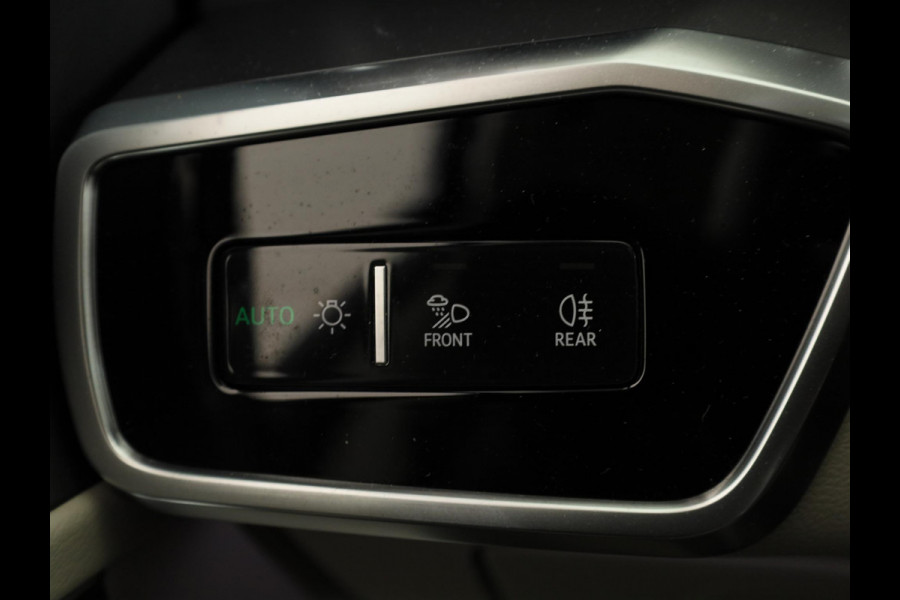 Audi A6 Limousine 50 TFSI e quattro Advanced edition 299pk | Private lease vanaf €908 | Panoramadak | Head Up display | B&O Audio  | Elektrisch verstelbare voorstoelen met geheugen