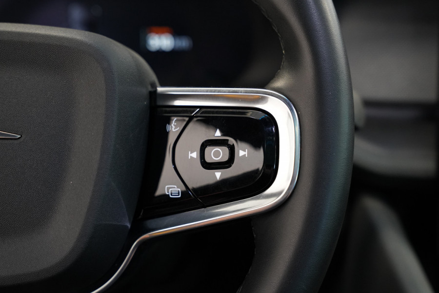 Polestar 2 Long Range Dual Motor Launch Edition 78kWh Performance ACC 360 Camera Trekhaak Panoramadak 408PK!