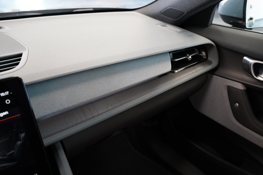 Polestar 2 Long Range Dual Motor Launch Edition 78kWh Performance ACC 360 Camera Trekhaak Panoramadak 408PK!