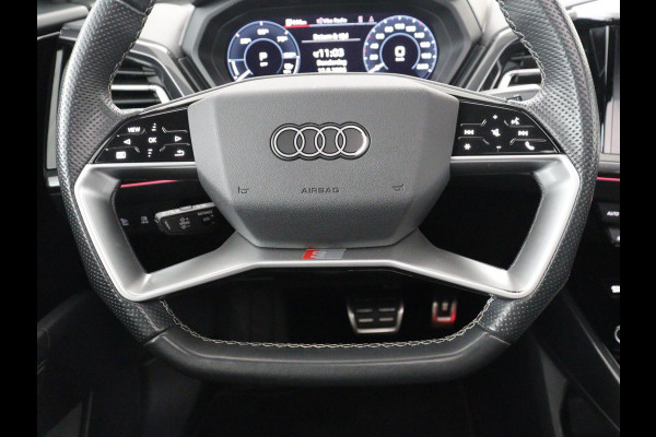 Audi Q4 Sportback e-tron 40 Launch edition S Competition 77 kWh | SOH 92,5% | Panoramadak | Leder | Stoelverwarming | Adaptive cruise | Head-up | SONOS audio | Sfeerverlichting | Carplay | Trekhaak