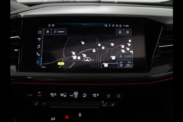 Audi Q4 Sportback e-tron 40 Launch edition S Competition 77 kWh | SOH 92,5% | Panoramadak | Leder | Stoelverwarming | Adaptive cruise | Head-up | SONOS audio | Sfeerverlichting | Carplay | Trekhaak