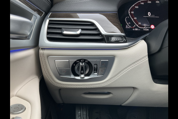 BMW 7 Serie 730d xDrive ACC Pano Softclose 4wielsturing High Executive HUD
