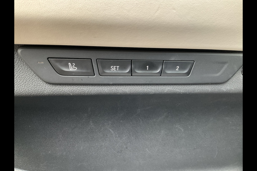 BMW 7 Serie 730d xDrive ACC Pano Softclose 4wielsturing High Executive HUD