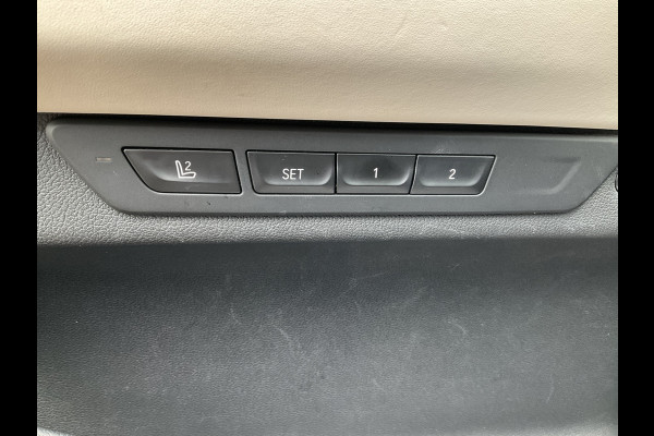 BMW 7 Serie 730d xDrive ACC Pano Softclose 4wielsturing High Executive HUD