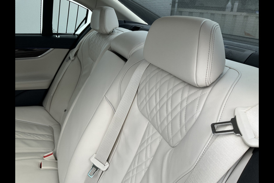 BMW 7 Serie 730d xDrive ACC Pano Softclose 4wielsturing High Executive HUD