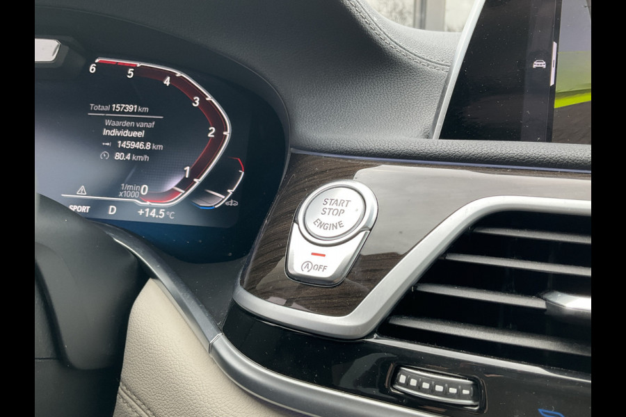 BMW 7 Serie 730d xDrive ACC Pano Softclose 4wielsturing High Executive HUD