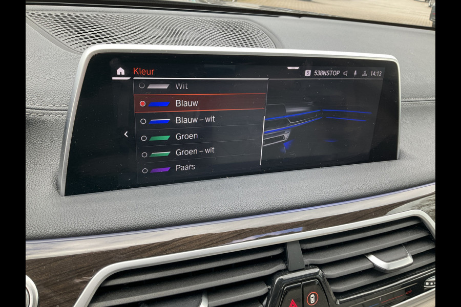BMW 7 Serie 730d xDrive ACC Pano Softclose 4wielsturing High Executive HUD