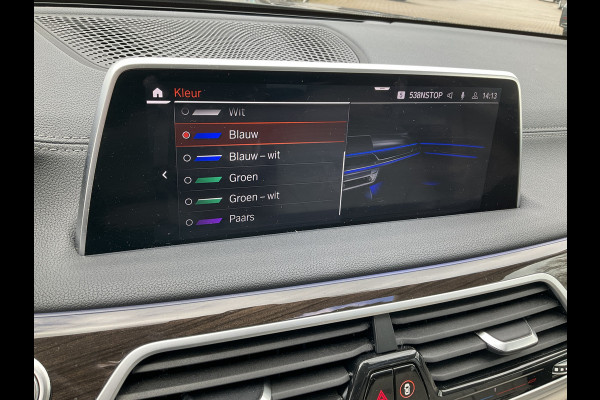 BMW 7 Serie 730d xDrive ACC Pano Softclose 4wielsturing High Executive HUD