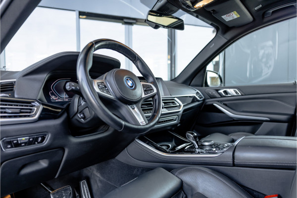 BMW X5 xDrive45e Executive - M Sport | Panorama | Kuipstoelen | Stoelkoeling & Massage | 360 Camera | HUD