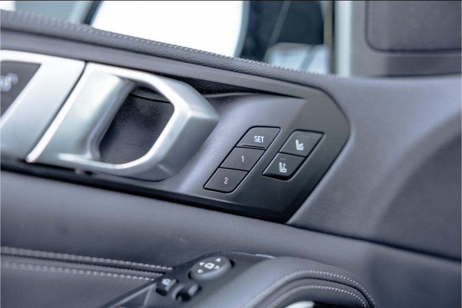 BMW X5 xDrive45e Executive - M Sport | Panorama | Kuipstoelen | Stoelkoeling & Massage | 360 Camera | HUD