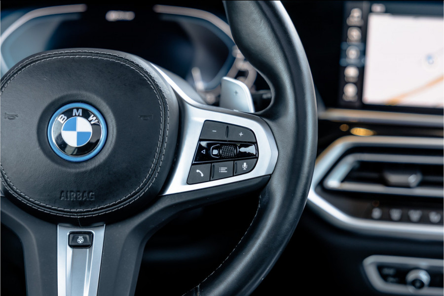 BMW X5 xDrive45e Executive - M Sport | Panorama | Kuipstoelen | Stoelkoeling & Massage | 360 Camera | HUD