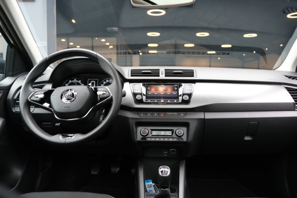 Škoda Fabia 1.0 TSI **12dkm** UNIEK |Panoramadak/Apple Carplay| Camera+Stoelverwarming