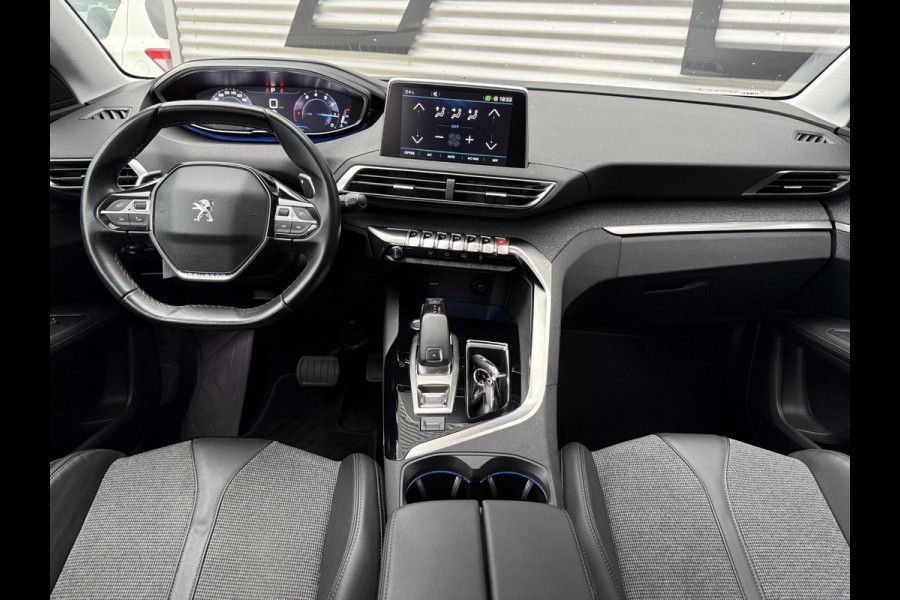 Peugeot 3008 1.2 PureTech Crossway 1e Eigenaar|Navi|Trekhaak|D-riem vv in 2024|i-Cockpit|Camera|Carplay|Clima|Cruise|Elektr. Achterklep|APK tot 07-2027
