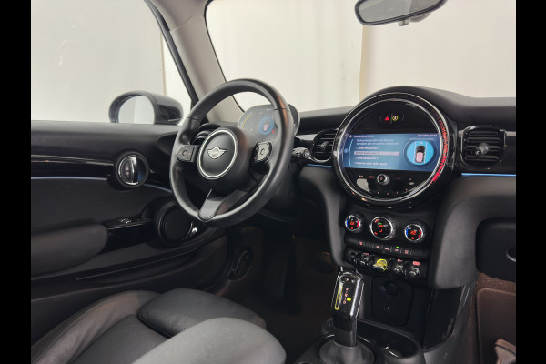 MINI Electric MINI Yours 33 kWh [3-Fase-11kW] {Soh-96%} (INCL.BTW) Aut. *HEAT-PUMP | LEATHER-FABRIC | FULL-LED | NAVI-FULLMAP | SPORT-SEATS | AMBIENT-LIGHT | DIGI-COCKPIT | DAB+ | ECC | PDC | CRUISE | 16''ALU*