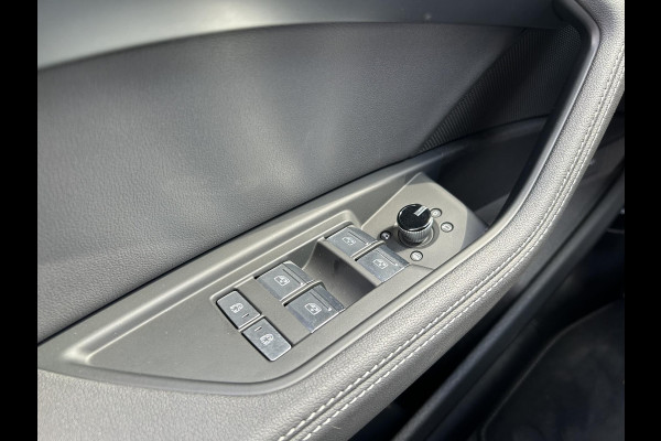 Audi e-tron Sportback 55 quattro Business edition Plus 95 kWh NL-AUTO | SOH 90%| PANODAK | LEDER