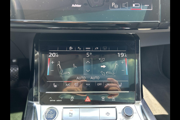 Audi e-tron Sportback 55 quattro Business edition Plus 95 kWh NL-AUTO | SOH 90%| PANODAK | LEDER