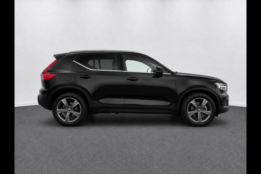 Volvo XC40 1.5 T4 Recharge Inscription Expression SoH 90% Navigatie Apple Carplay Android Auto Camera Parkeerhulp Cruise Control Stoel- en stuurverwarming Full led Elektrische achterklep Climate Control Lichtmetalen velgen