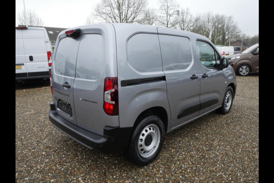 Peugeot e-Partner 136KW L1 50KWH Accu 98% Airco Auto verkeerd in staat van nieuw