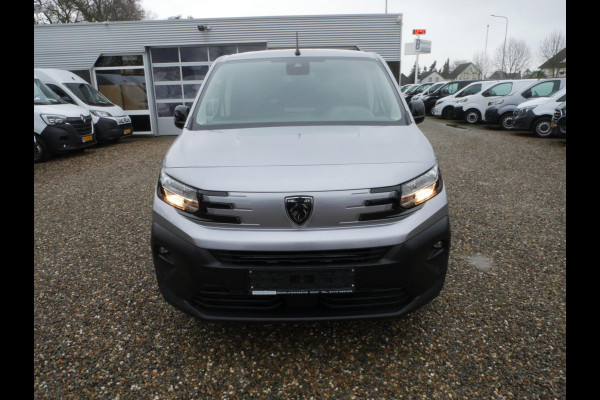 Peugeot e-Partner 136KW L1 50KWH Accu 98% Airco Auto verkeerd in staat van nieuw
