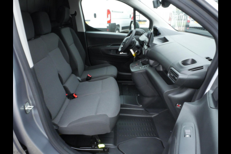 Peugeot e-Partner 136KW L1 50KWH Accu 98% Airco Auto verkeerd in staat van nieuw