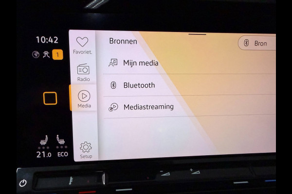 Volkswagen Multivan 1.4 eHybrid Energetic 7P/PANO/H-UP/SFEERVERL/DAB/CARPLAY/V-COCKPIT/CAM/NAVI/ADAPT-CRUISE///