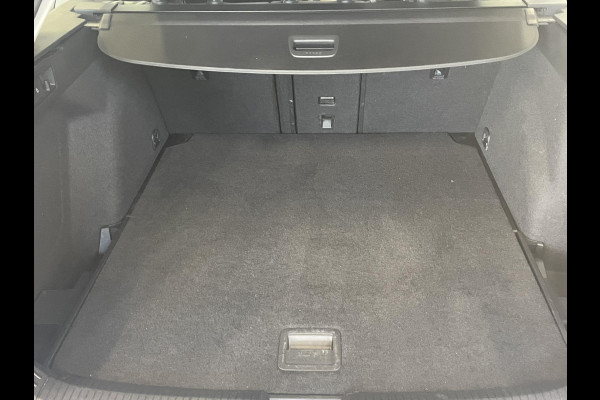 Volkswagen Golf Variant 1.0 eTSI 110pk DSG Life Automaat Navigatie Climate Control Parkeer sensoren Cruise control adaptieve Stoelverwarming Led
