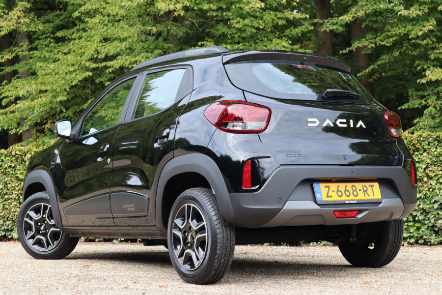 Dacia Spring Expression 27 kWh | Carplay | Camera | Lederen bekleding |