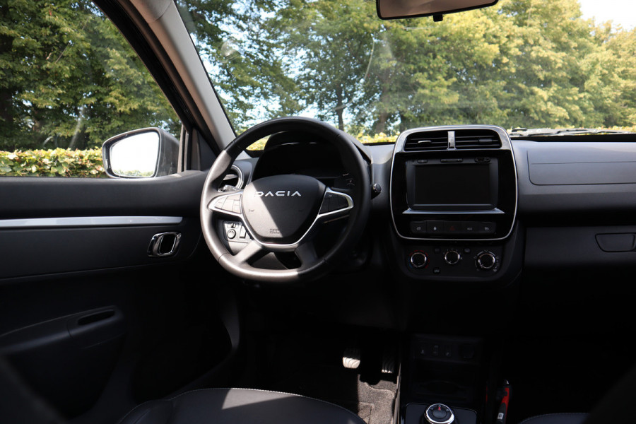 Dacia Spring Expression 27 kWh | Carplay | Camera | Lederen bekleding |