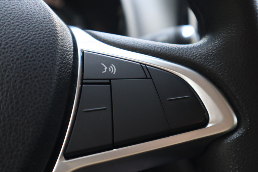 Dacia Spring Expression 27 kWh | Carplay | Camera | Lederen bekleding |