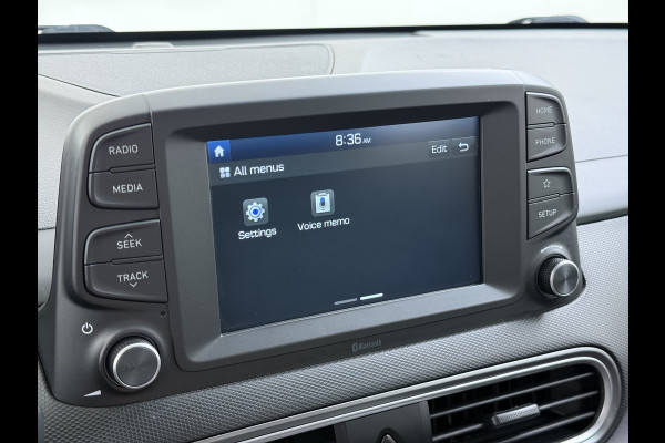 Hyundai Kona EV Comfort 64kWh 3-Fase Laden Warmtepomp Adap.Cruise SOH 100% Camera Navi* Apple Carplay Android Auto Ecc Pdc Keyless Lane Assist Bluetooth DAB Led FCA Origineel Nederlandse Auto