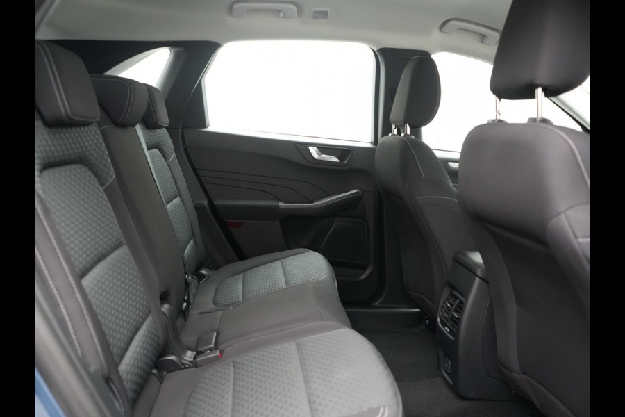 Ford Kuga 2.5 PHEV 225pk Dealer O.H Cruise Control | Stoelverwarming | Apple Carplay | Navigatie | DAB | 17"L.M | Plug In Hybrid |
