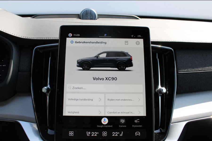 Volvo XC90 T8 406pk Automaat AWD Ultra Black Edition / Stoelmassage - en ventilatie / Luchtvering / Trekhaak / Panoramadak / Google services / Elektrisch bedienbare voorstoelen met geheugen / Stoelverwarming voor en achter