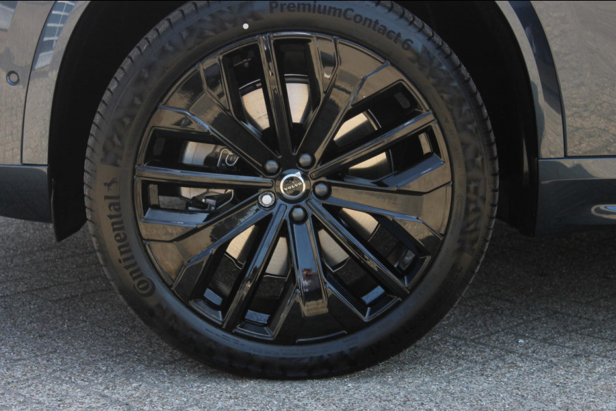 Volvo XC90 T8 406pk Automaat AWD Ultra Black Edition / Stoelmassage - en ventilatie / Luchtvering / Trekhaak / Panoramadak / Google services / Elektrisch bedienbare voorstoelen met geheugen / Stoelverwarming voor en achter