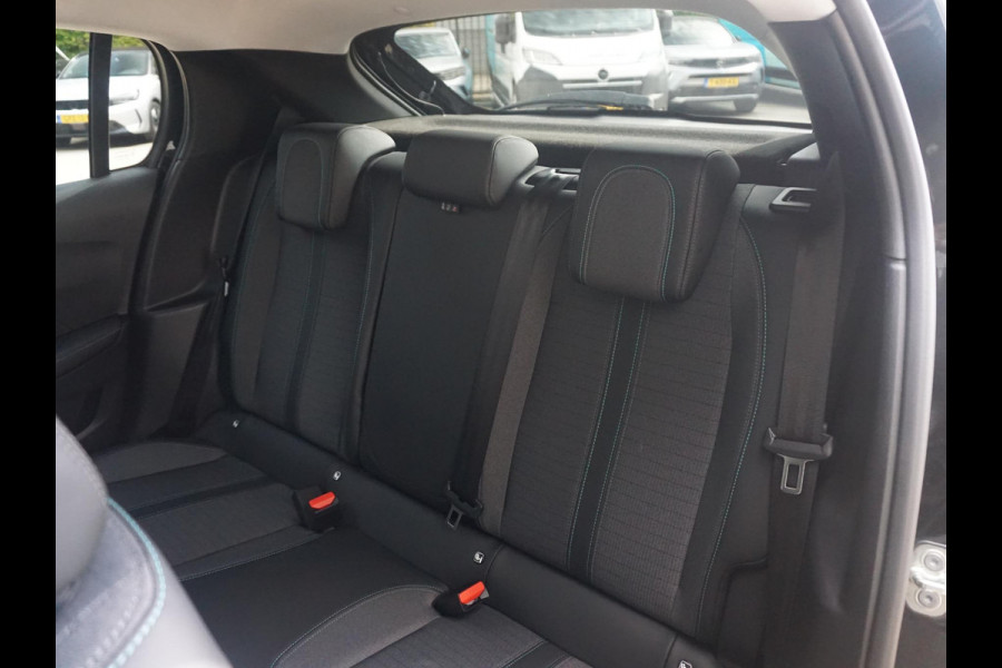 Peugeot 208 1.2 PureTech Allure Pack