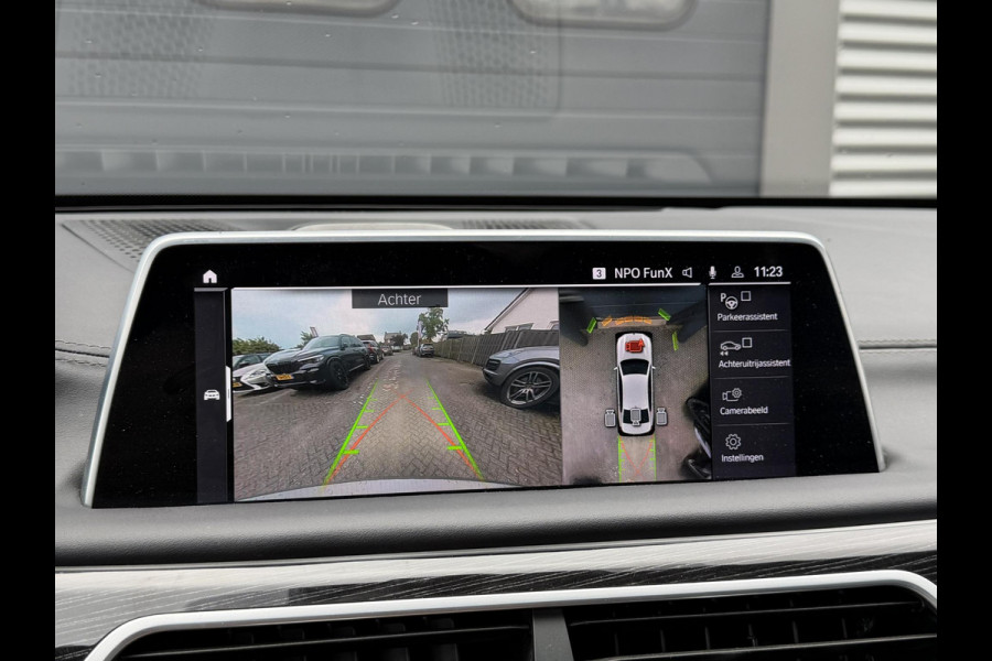 BMW 7 Serie 750Li xDrive High Executive M-Sport | Panoramadak | Sky Lounge | TV Schermen | Massage | Bowers & Wilkins |
