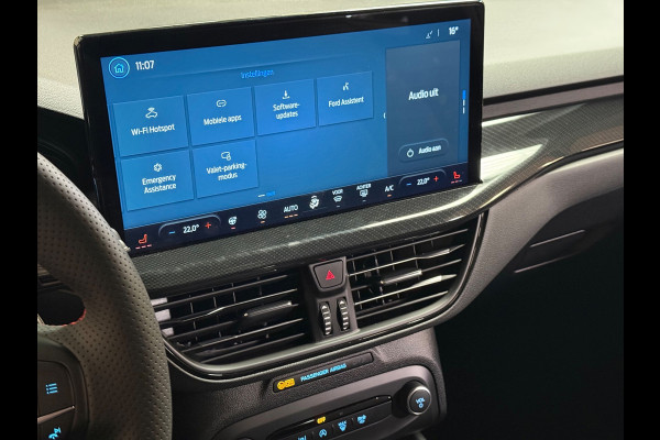 Ford FOCUS Wagon 1.0 EcoBoost Hybrid ST-Line | Led | Stoelverwarming | Carplay | Stuurverwarming | Parkeersensoren| Trekhaak